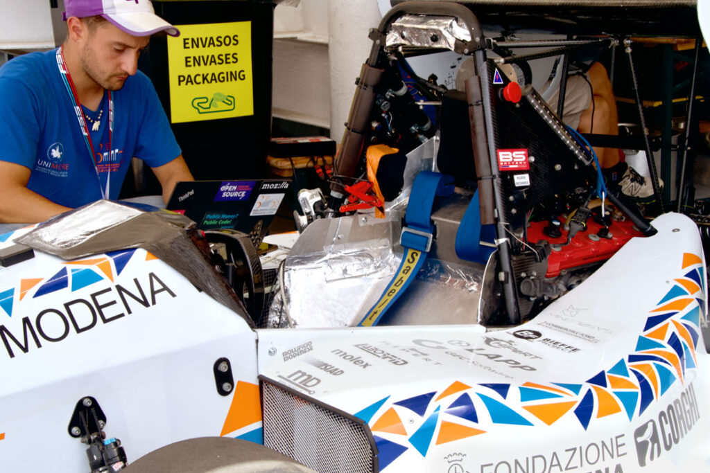 sponsor mmr driverless