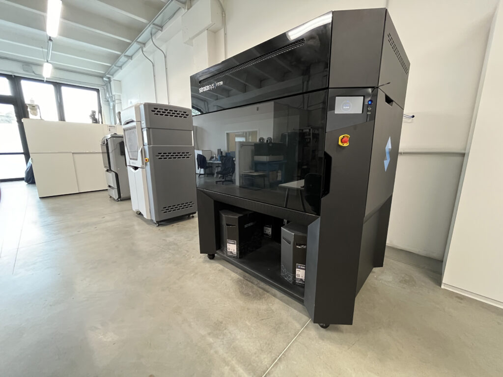 Stampa 3D prototipazione automobili vintage stampanti stratasys